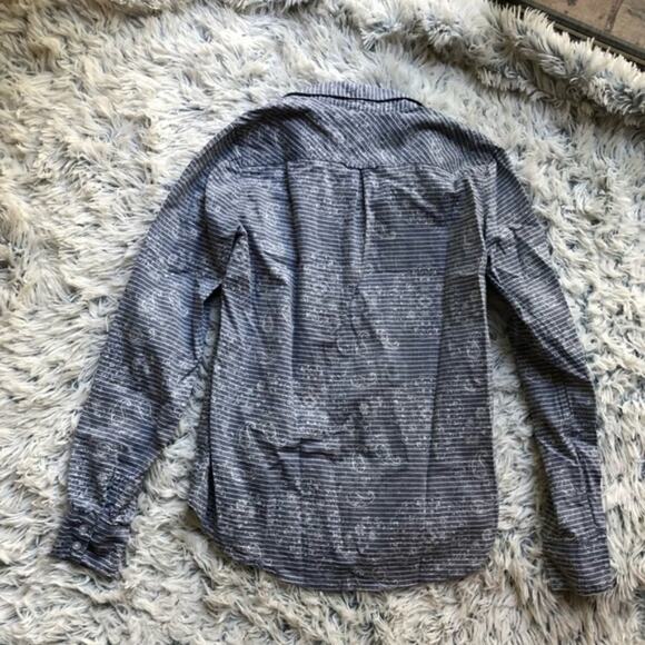 H&M L.O.G.G Womens Boho Office Paisley Blue White Striped Button Up Shirt Size 2 - Picture 5 of 5